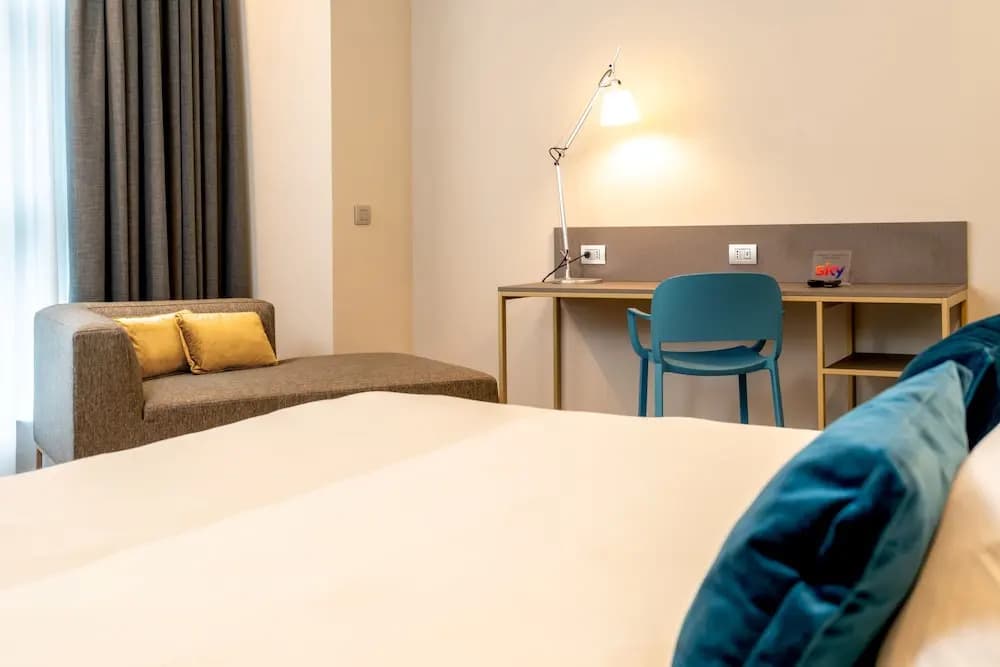 Sleep Tide Apartments - photo 5