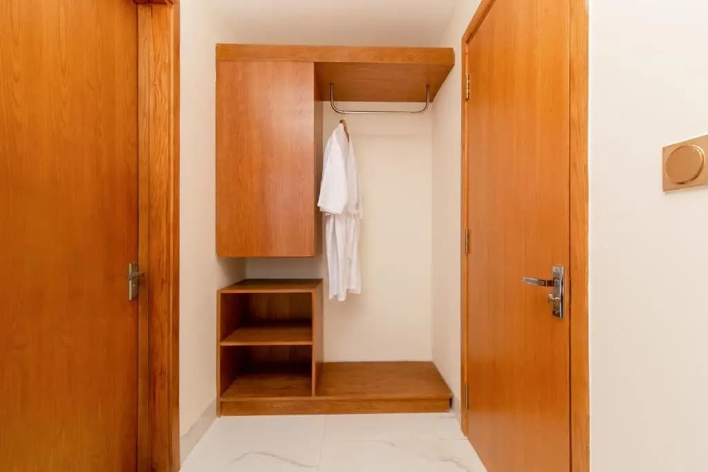 Maple Suite Hotel And Apartment - photo 3