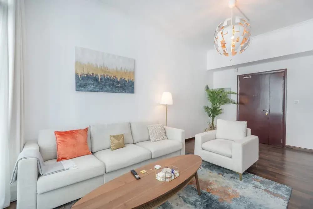 Gorgeous 1 Bedroom in DEC Tower With Marina Views - photo 1