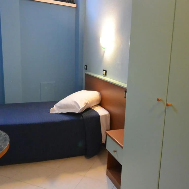 Hotel Mercurio - photo 21