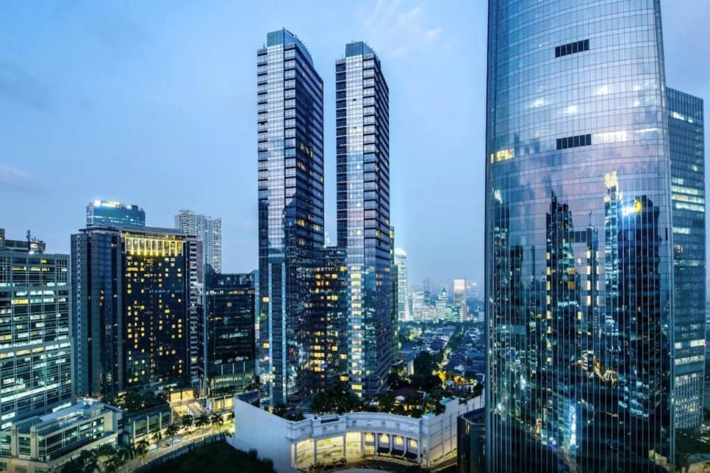 The Ritz-Carlton Jakarta, Mega Kuningan - photo 19