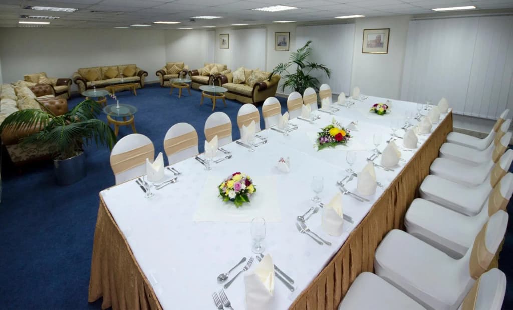Al Bustan Center & Residence Hotel - photo 23
