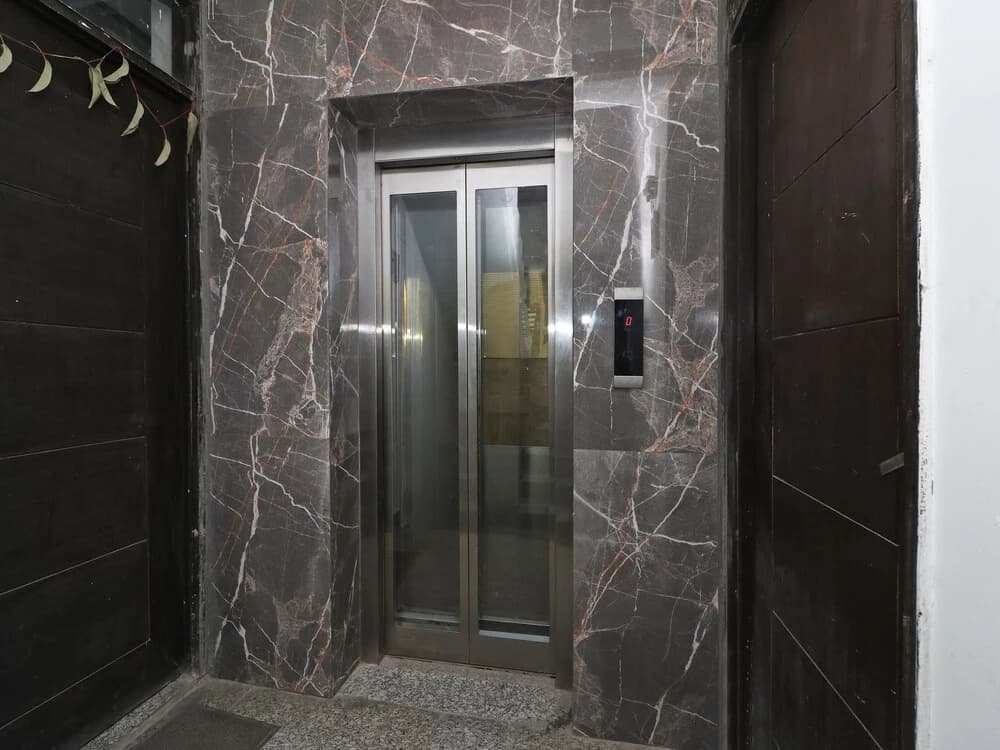 OYO 11953 Galaxy Residency - photo 3