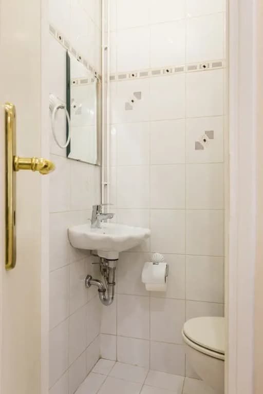 Classy 2 bedroom apartment near Acropolis & Metro - photo 9
