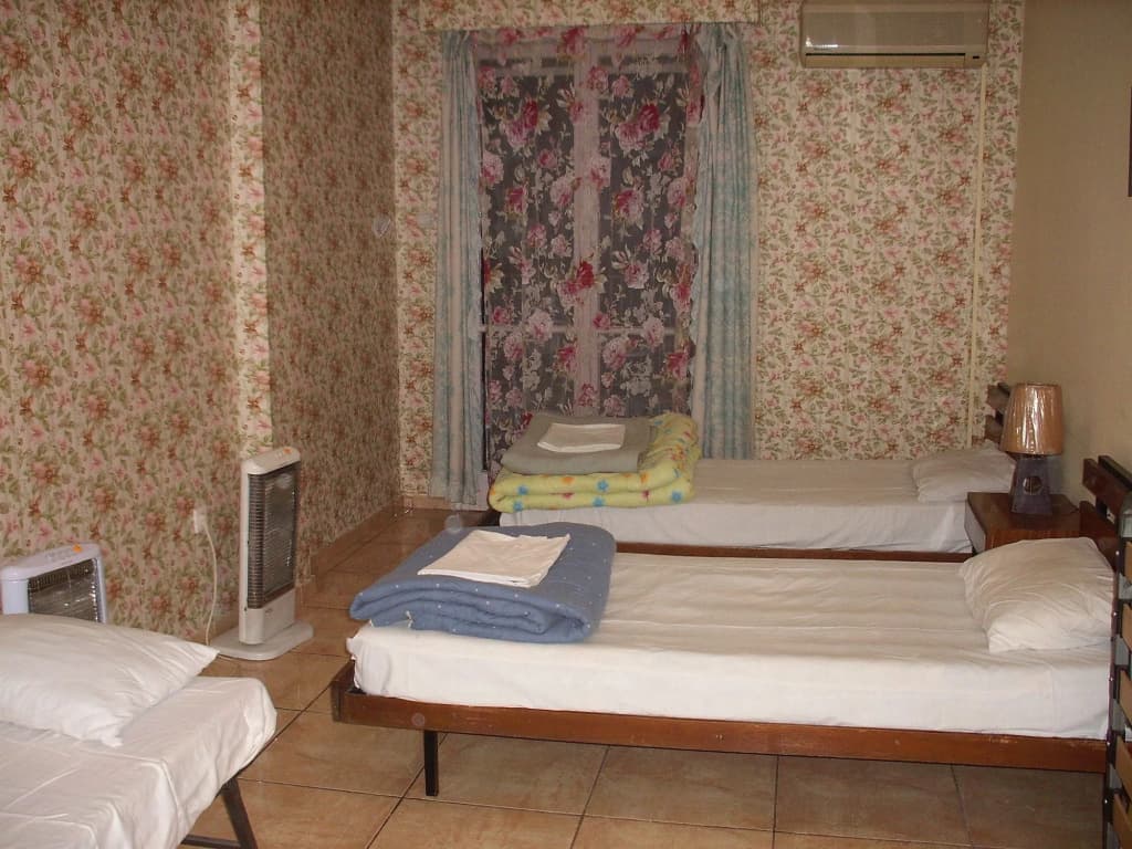 Athens House - photo 4