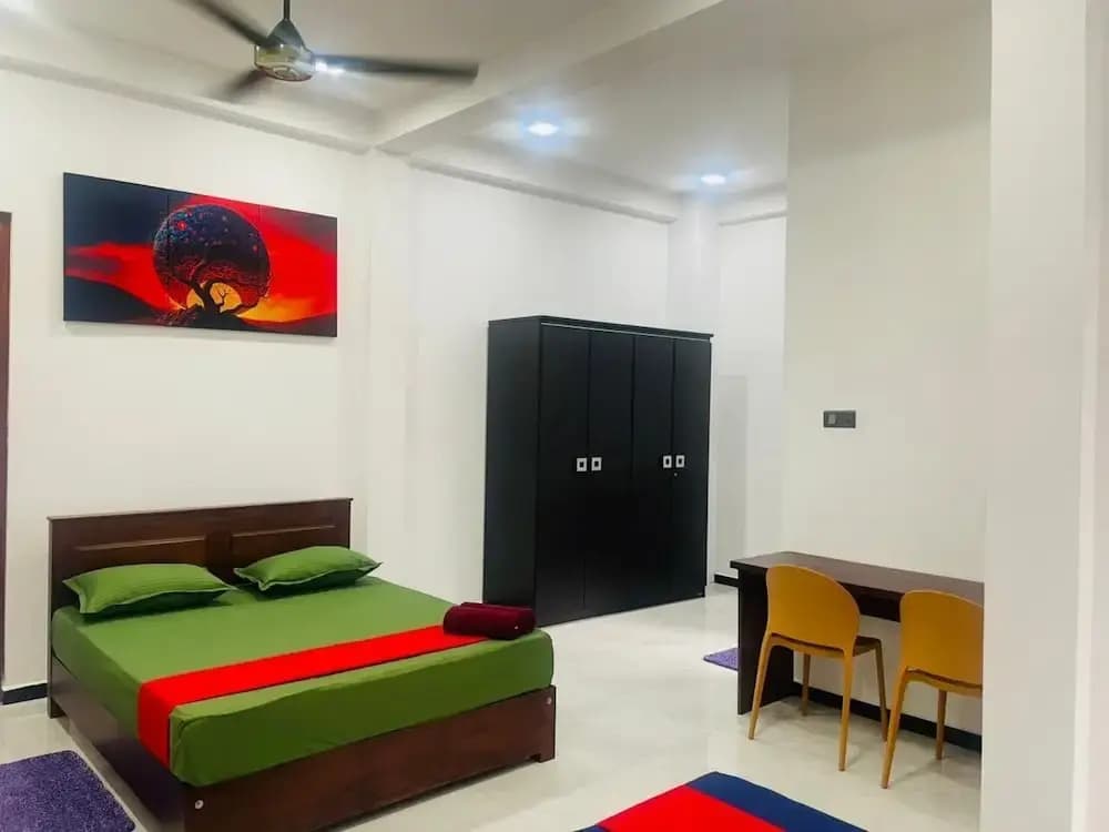 Hotel Ceylonia Colombo - photo 2
