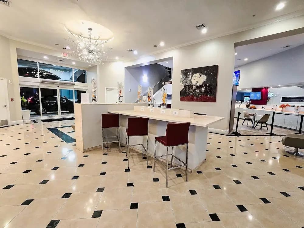 The Point Hotel & Suites Orlando - photo 29