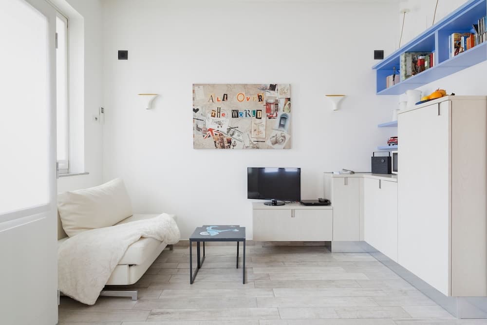 Top Clean Charming Darsena Navigli District - photo 24