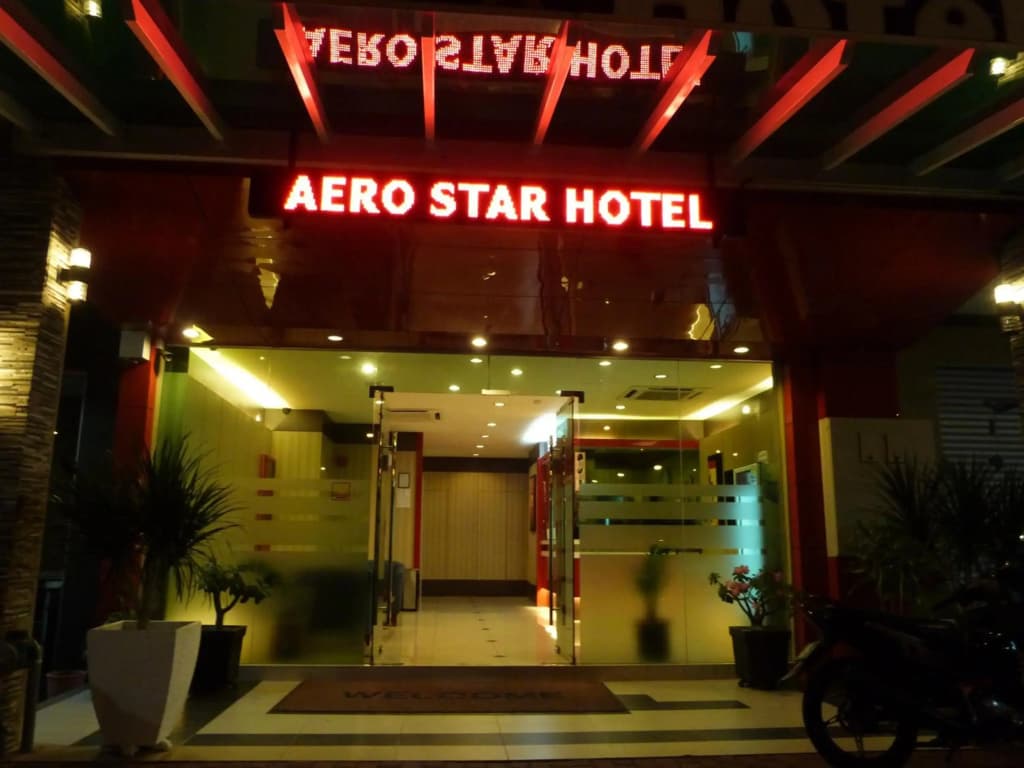 Aero Star Hotel - photo 1