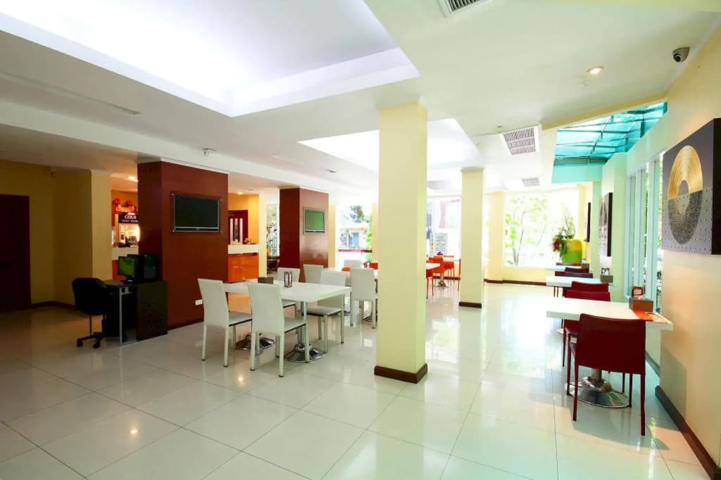 Calypzo Bangkok - photo 12
