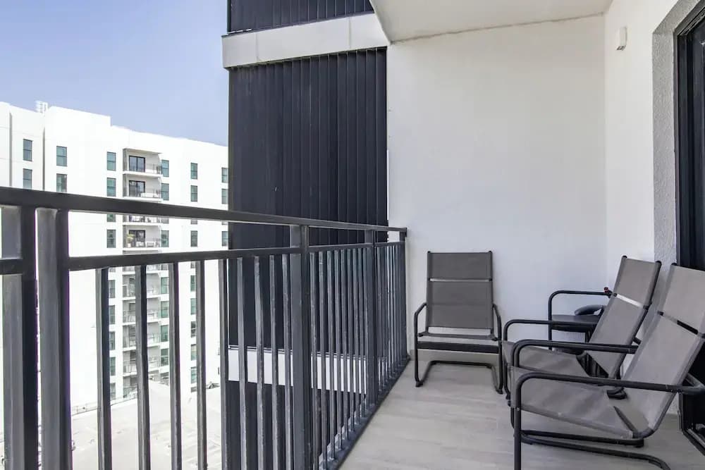 Bloomfields Luxurious 2Br Water Edge - photo 6