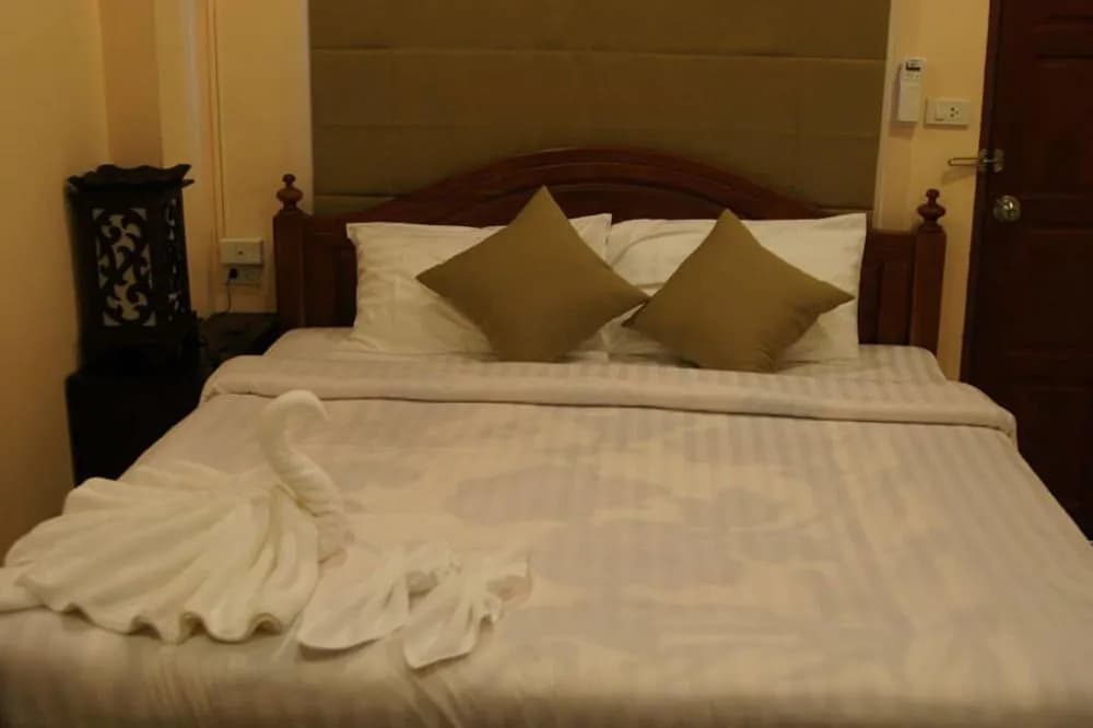 V Like At Pattaya Hotel - photo 3
