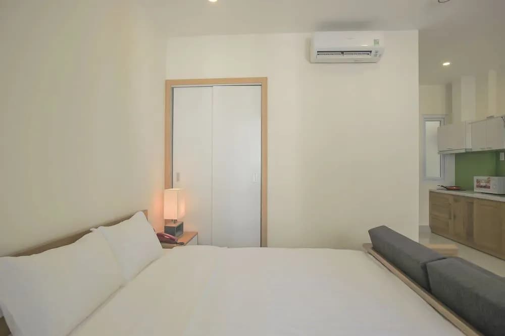 Omachi Hotel & Apartment - photo 3