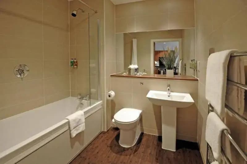 Stewart by Heeton Concept Aparthotel Edinburgh - photo 5