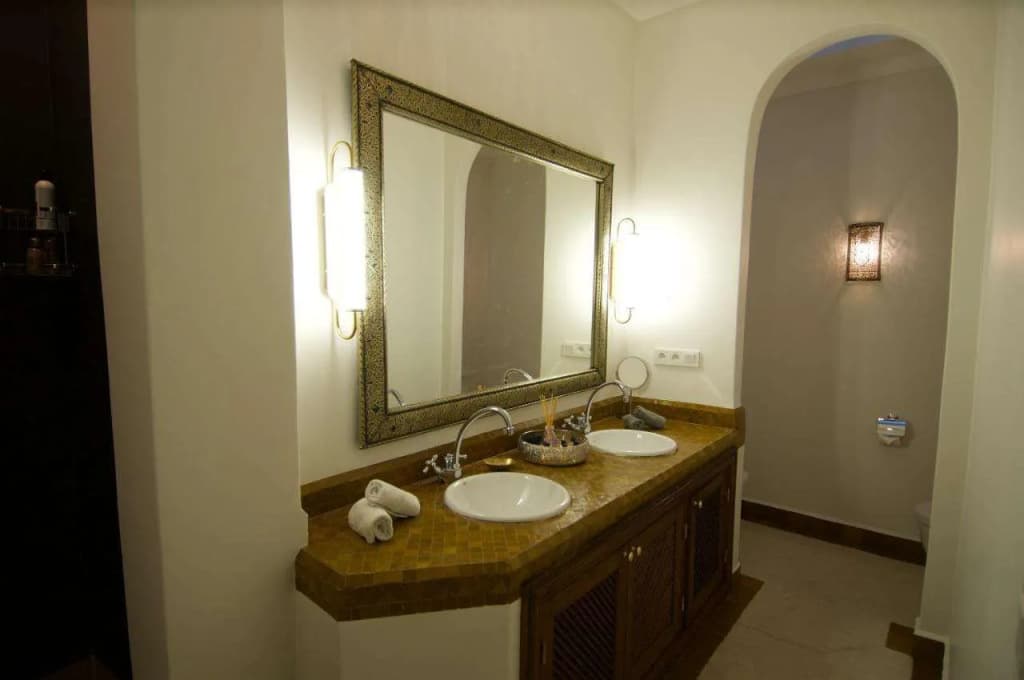 La Claire Fontaine - photo 8