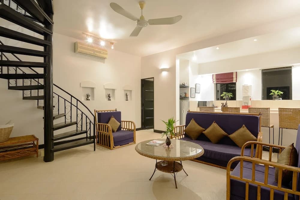 Dechasey Residence - photo 2