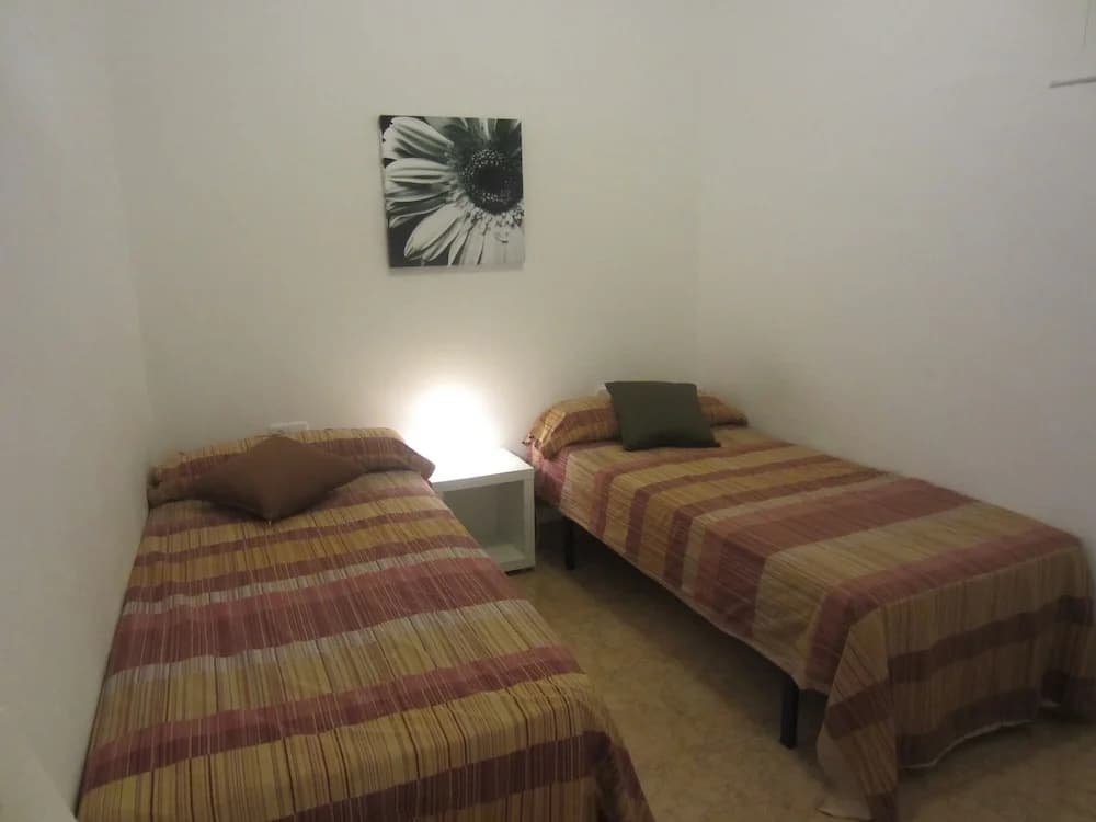 Apartaments Clot Sant Martí - photo 4