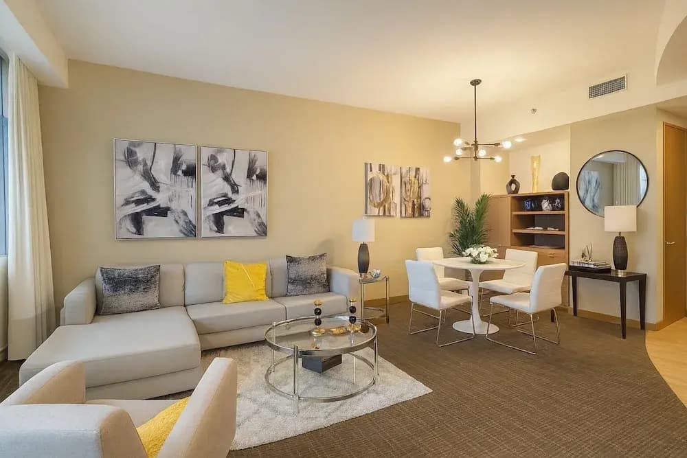 RS Suites - The AKA Residence - photo 44