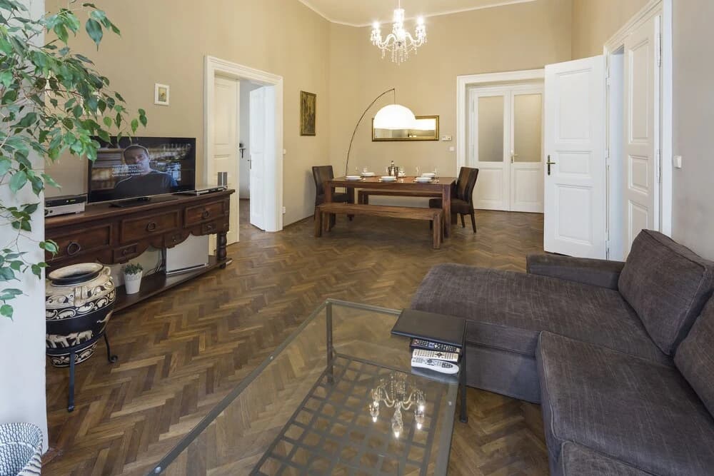 Old Town Square - Dlouha Apartments - photo 5