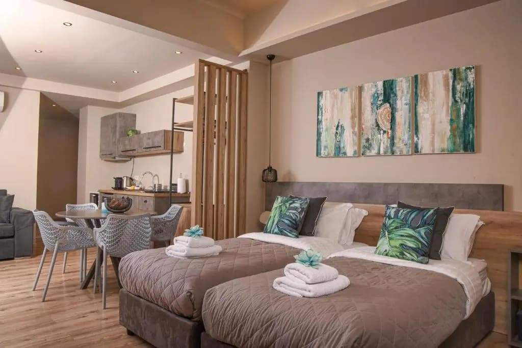 Wisdom Residence Luxury Apartments at Plaka - photo 5