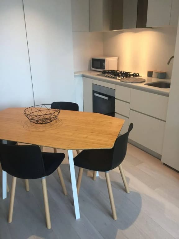 Docklands Select - photo 17
