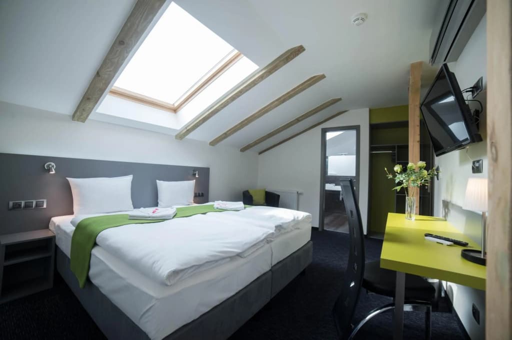 Hotel Herrmes - photo 4