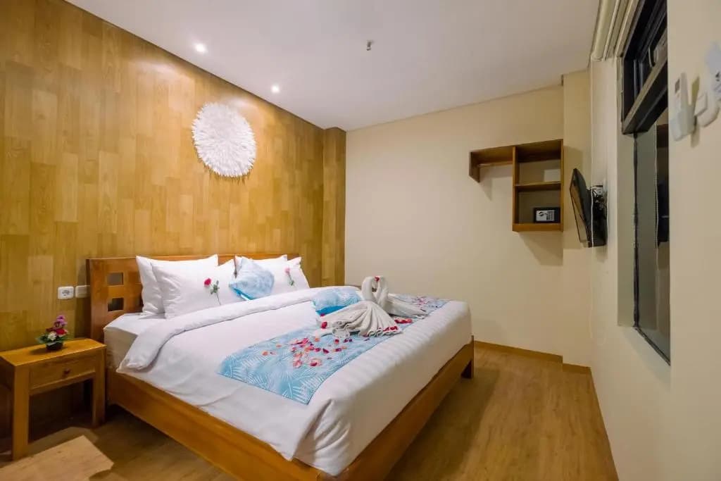 Caroline Guest House - photo 7