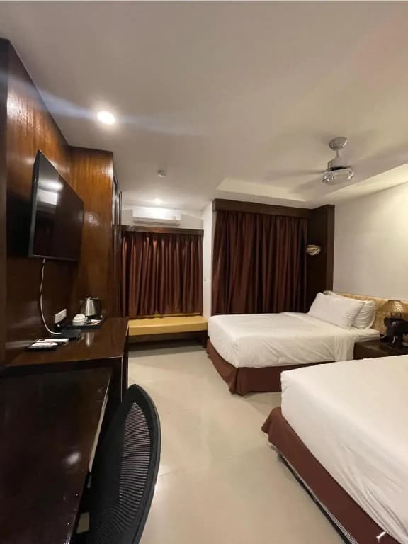 Summer Breeze Hotel - photo 47