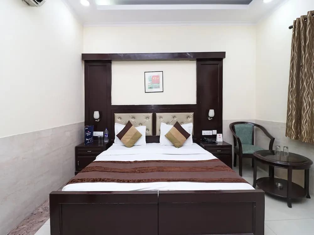 OYO 377 Hotel Excellent - photo 5