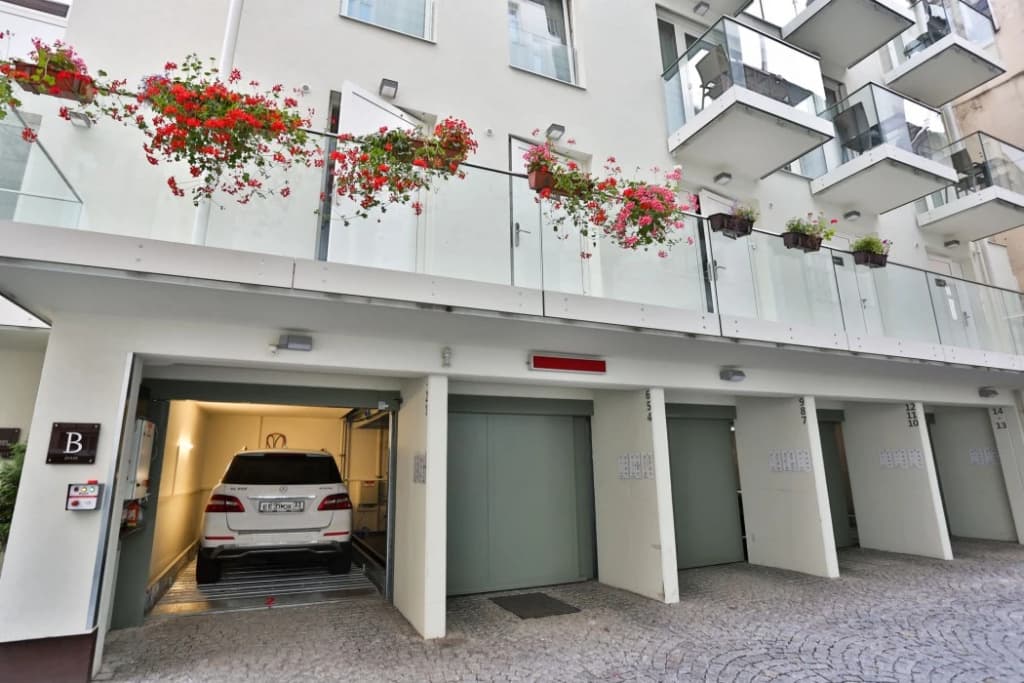 James Hotel & Apartments - photo 1