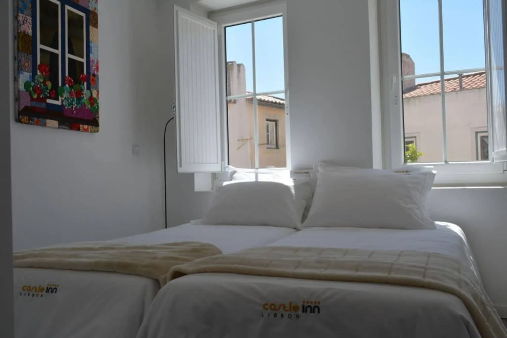 Castle Inn Lisbon Apartments - photo 3