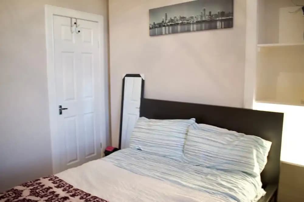 1 Bedroom Flat Next To Leith Links - photo 3