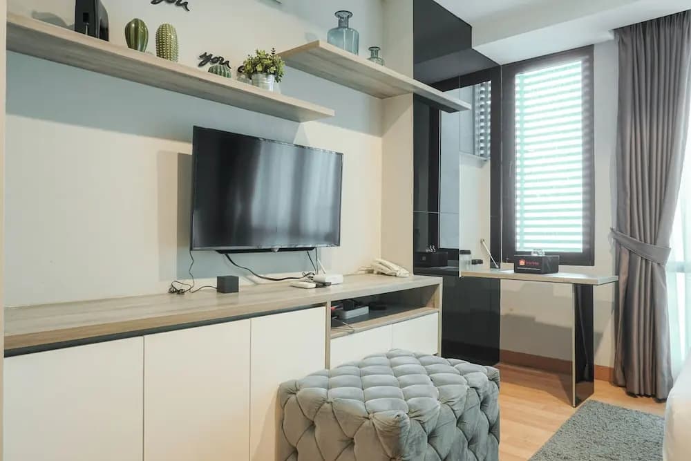 Luxurious Studio at Capitol Suites Apartment - photo 18