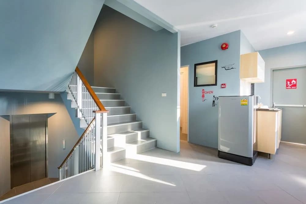 iNest Poshtel - Hostel - photo 13