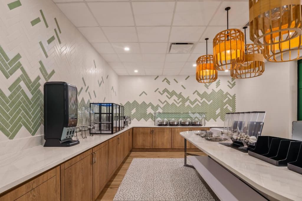 B&B Hotel Orlando International Drive Near Universal - Newly Renovated! - photo 46