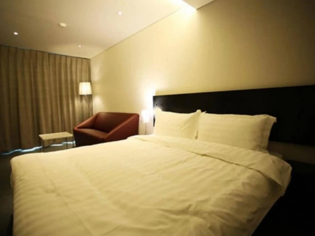 I.T.W. Hotel - photo 3
