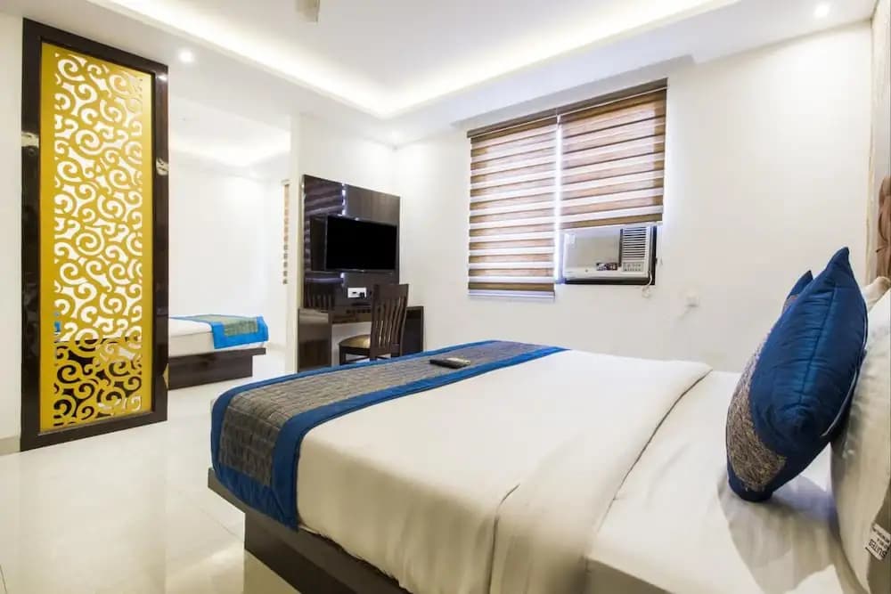 Hotel Iconic Suites - photo 7
