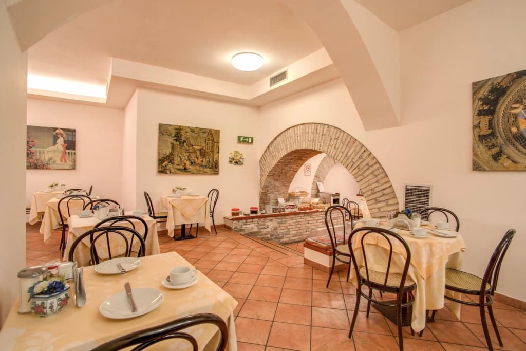 Hotel Corona - photo 38