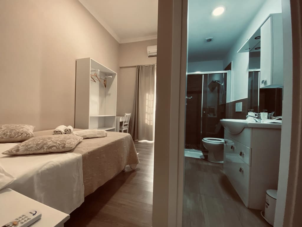 Hello Home Guesthouse - photo 34
