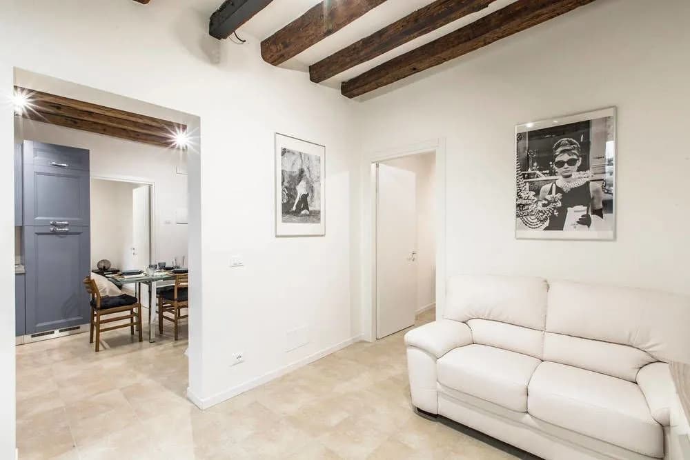 Cà Rezzonico Apartment R&R - photo 9