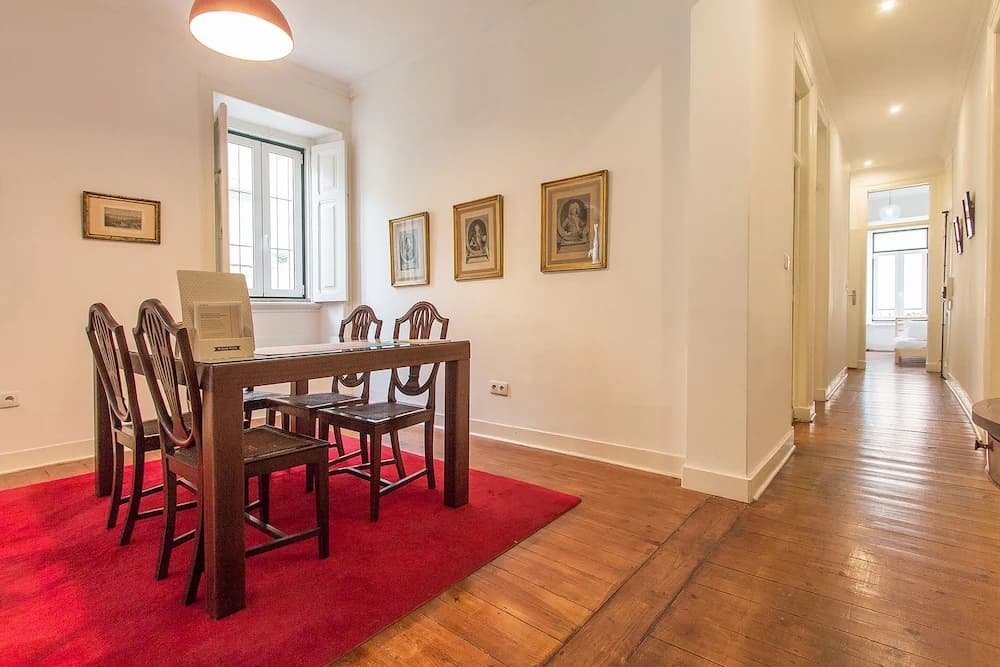 Spacious Tailor Made Bairro Alto - photo 11