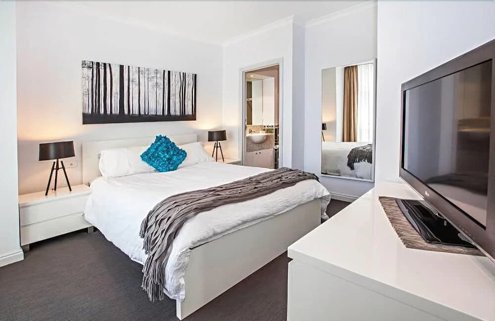 BHB Luxurious - main photo