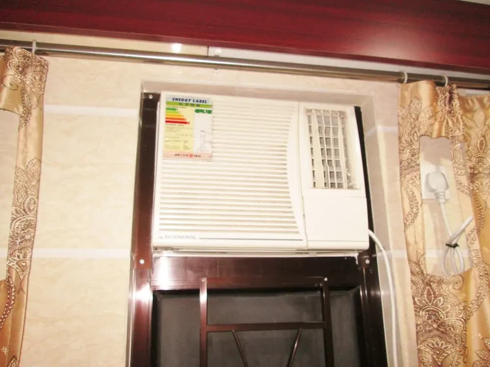 Peace Guest House - Hong Kong - photo 6