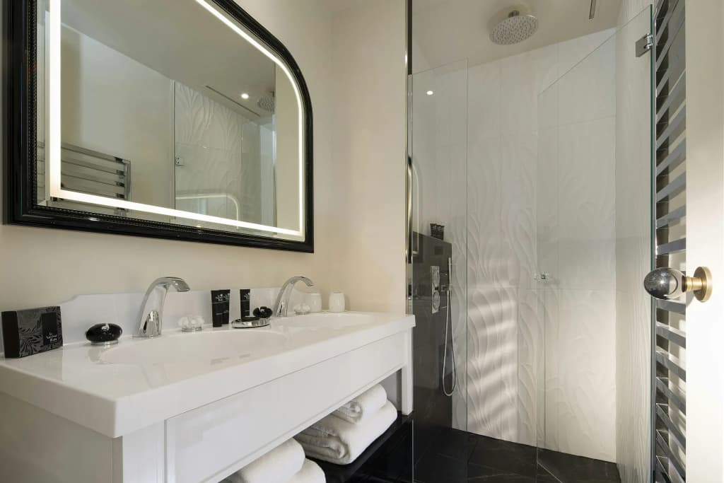 Hotel Le Narcisse Blanc & Spa - photo 11