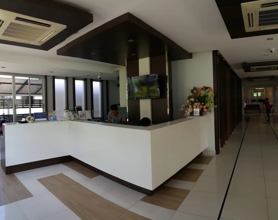 April Suites - photo 2