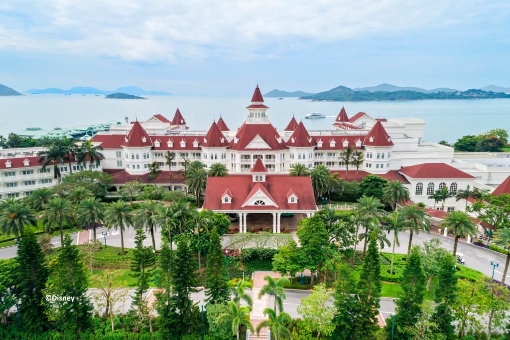 Hong Kong Disneyland Hotel - photo 37