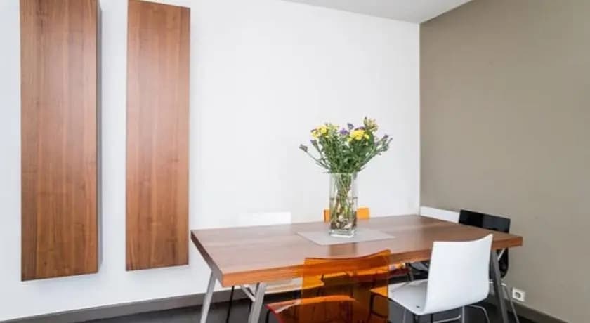 Smart & Fresh 2-Room Apartment - photo 4