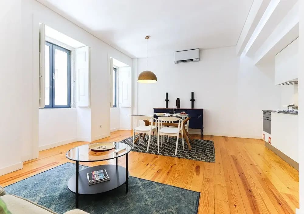 JOIVY Polished 1BR Apt, close by Avenida da Liberdade - photo 13