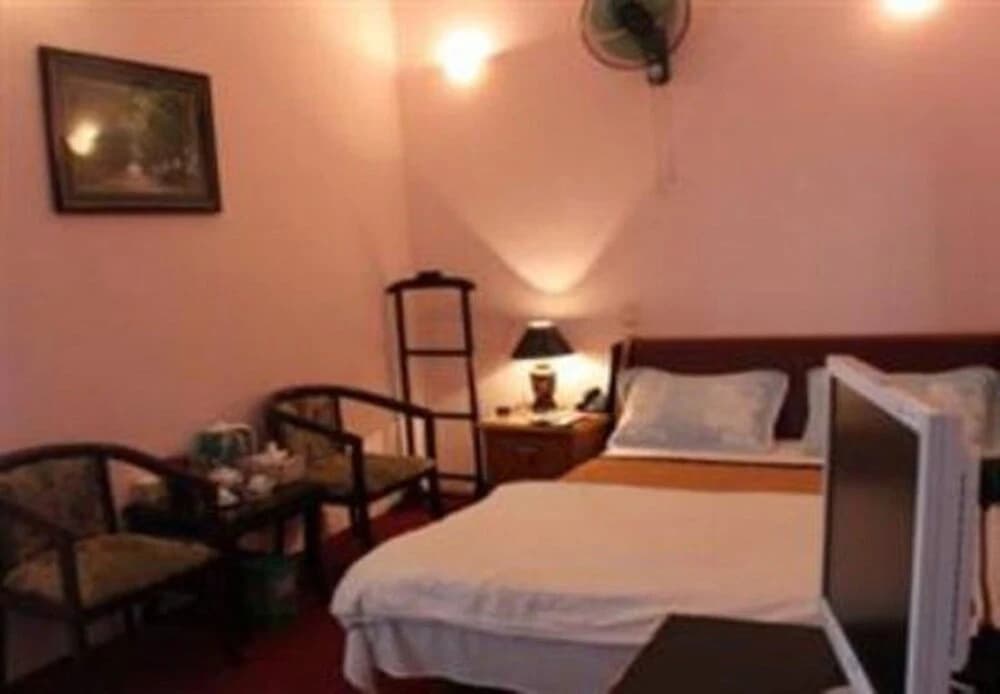 A25 Hotel Doi Can - photo 2