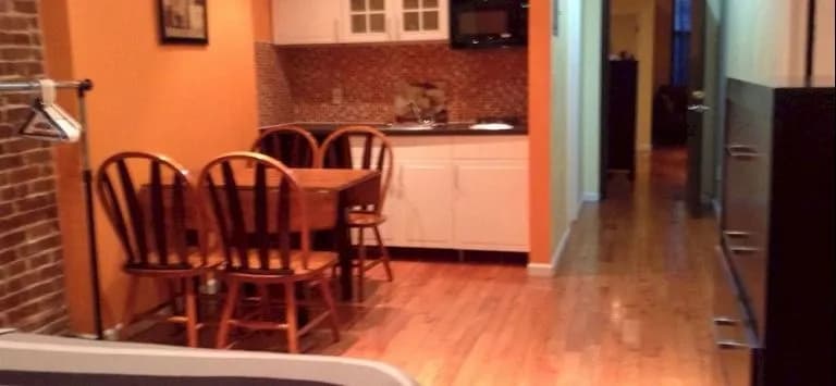 Hells Kitchen Apartment - photo 4